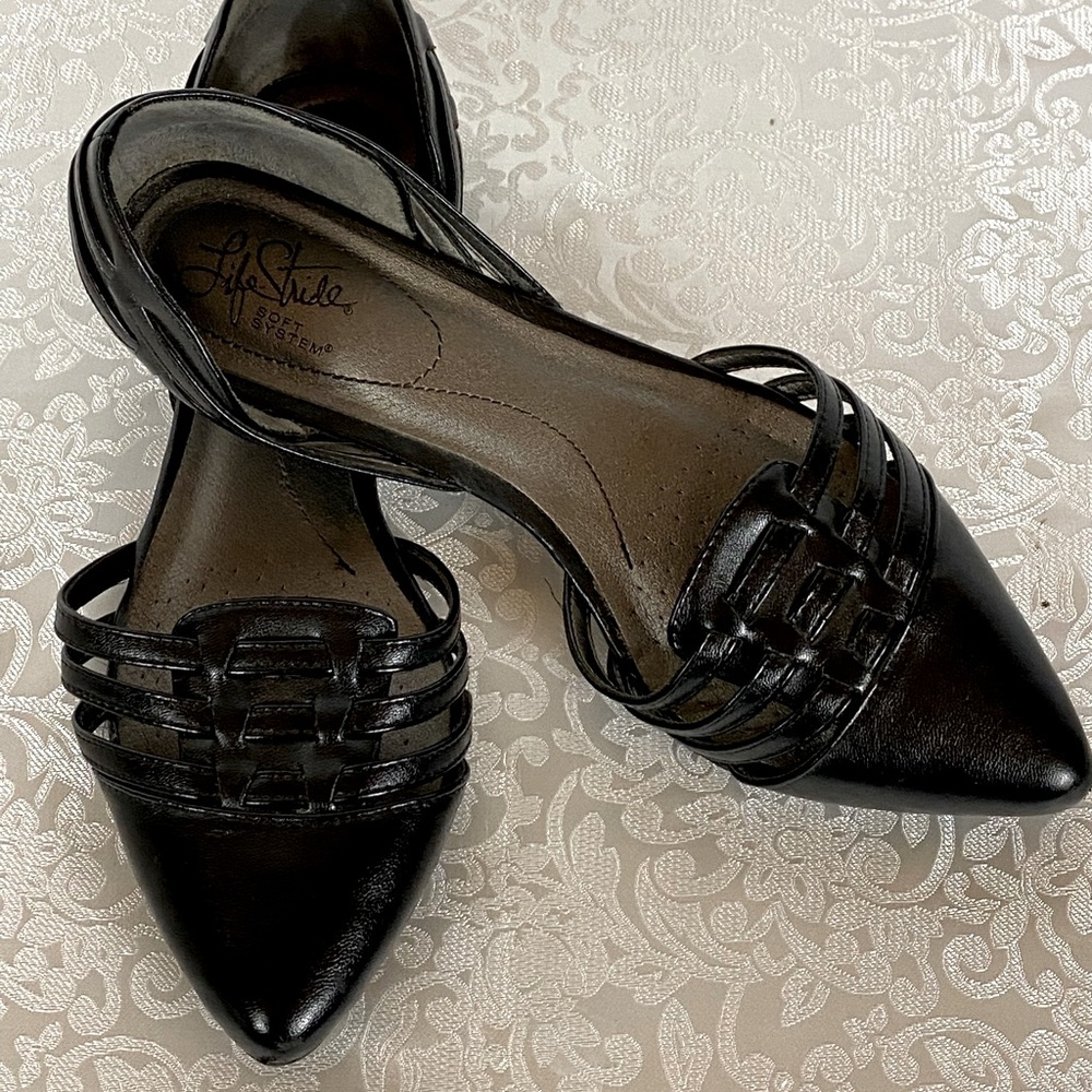 Life Stride Black Dress Shoe